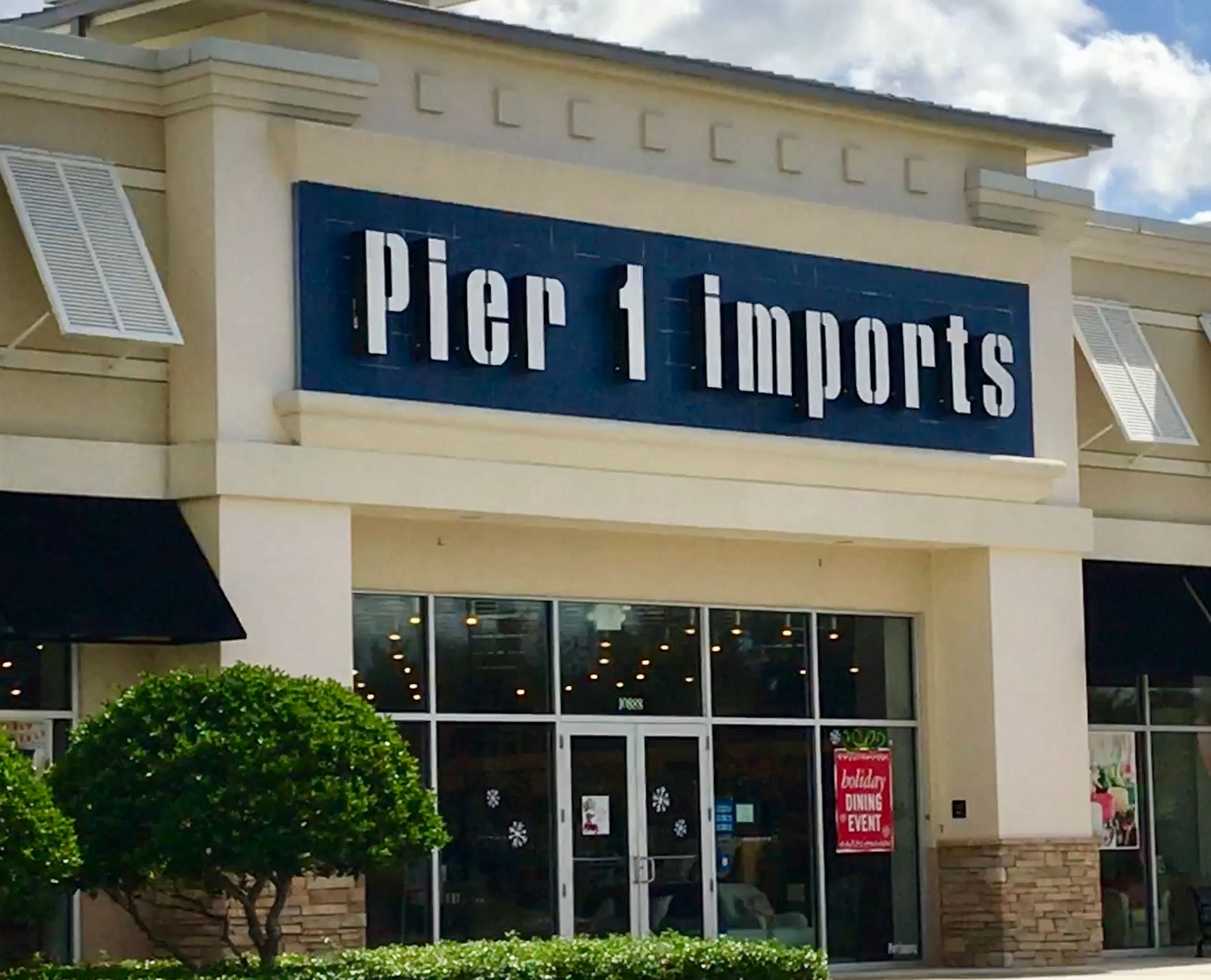 Pier 1 Imports files for Chapter 11 protection