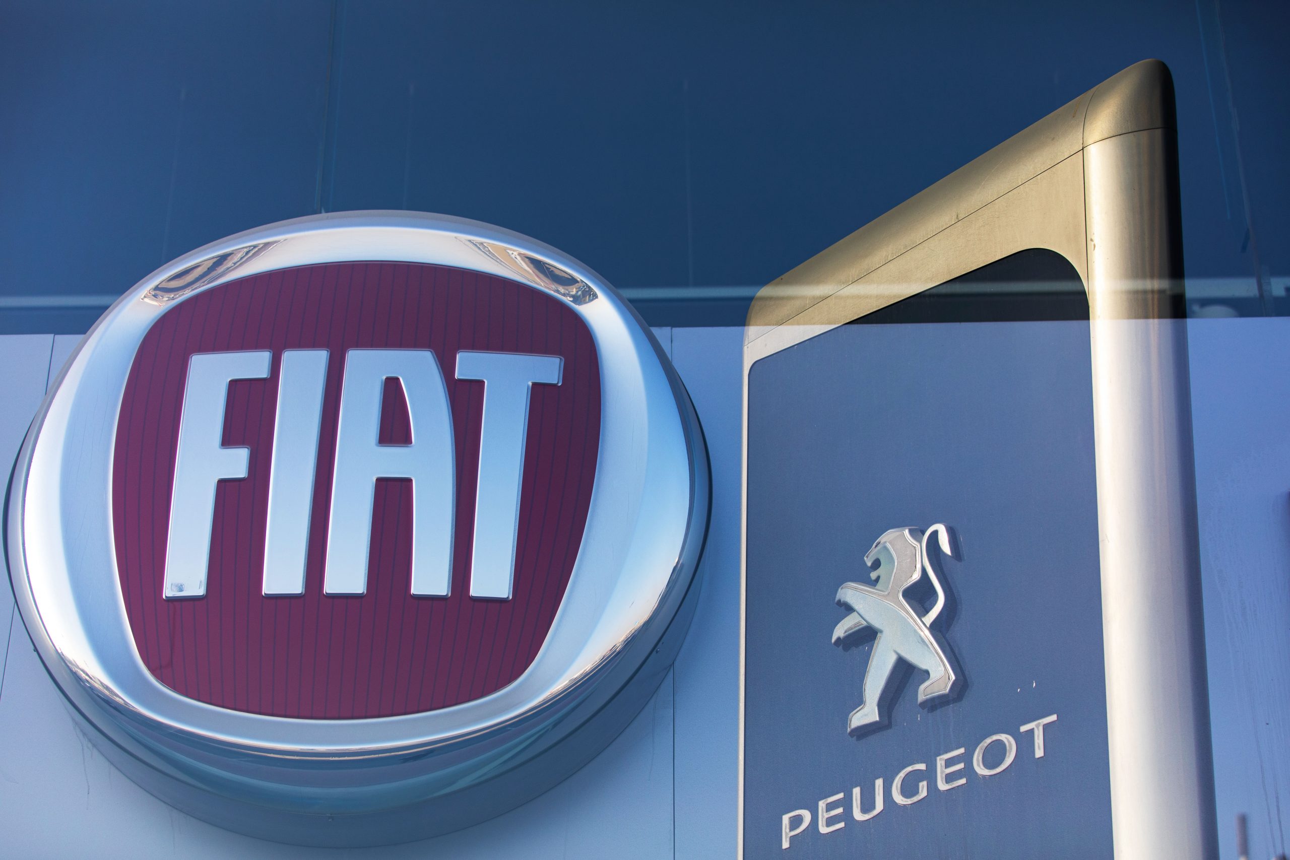 Chrysler Fiat and Peugeot French agreement for $46 billion merger, creating the fourth largest producer of cars in the world