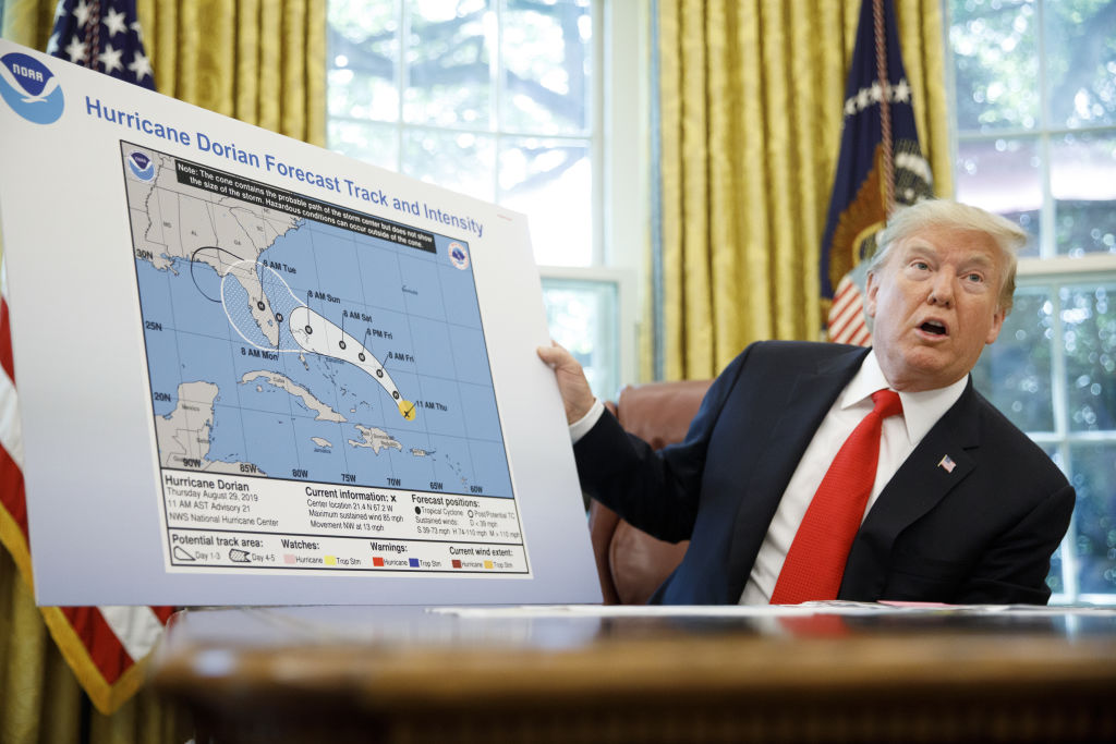 email NOAA just released show the anger and confusion of Trump, combed ‘map Hurricane Dorian
